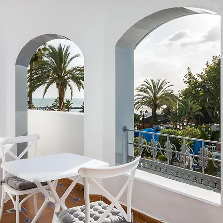 Ξενοδοχείο Boutique B51 4*
