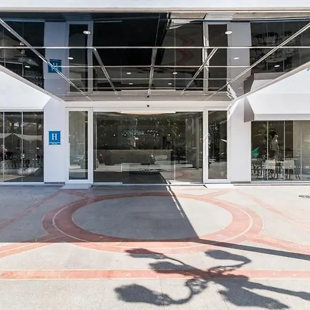 מלון Boutique B51 מארבלה