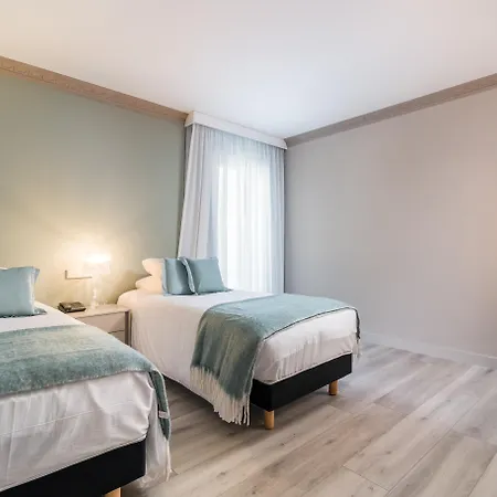 Boutique B51 מארבלה