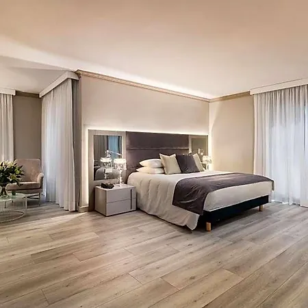 Hotel Boutique B51 4*