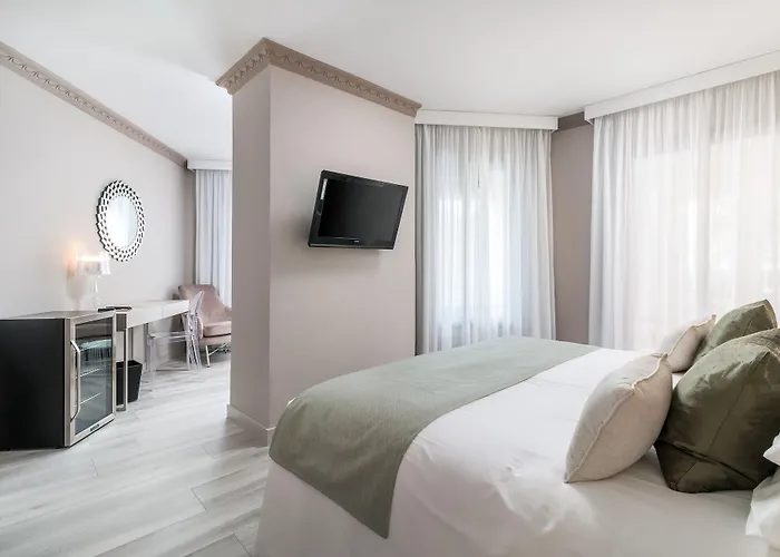 Boutique B51 Готель 4*